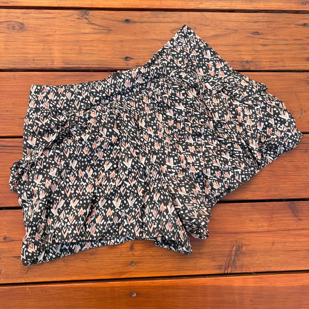 French Connection Geometric Ruffled Shorts